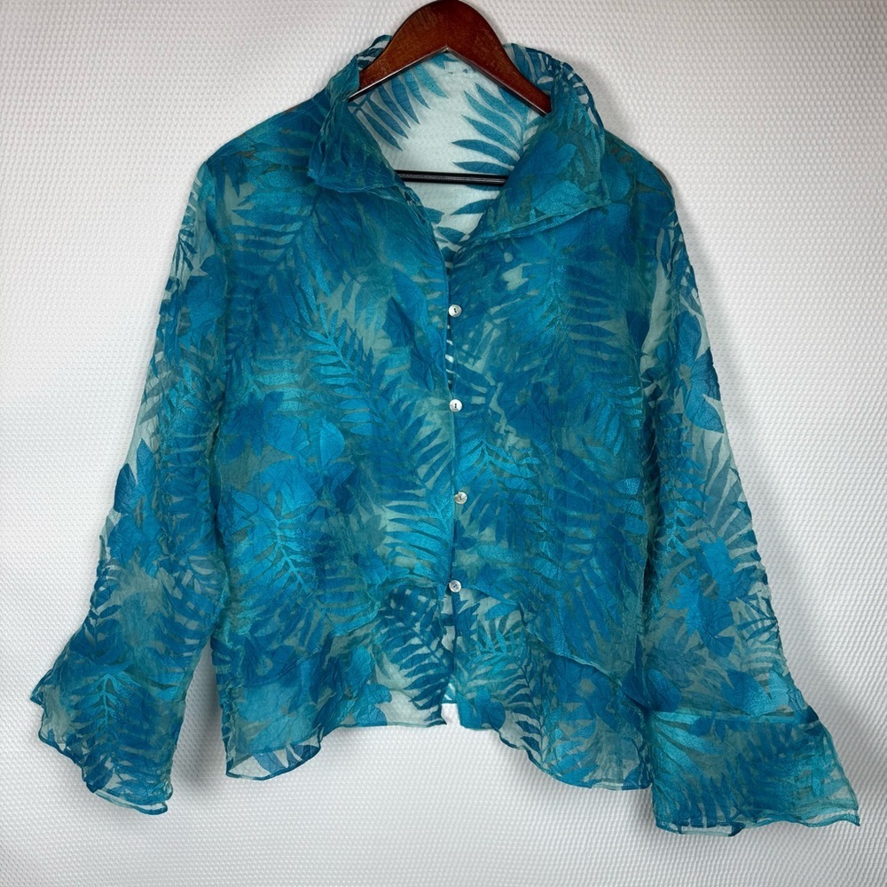 Mack and Mack Tropical Blue Sheer Leaf Pattern Ethereal 1X Button Front Top